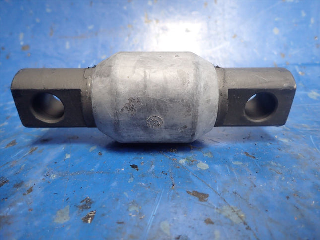 Torque Rod Bushing Newstar S-17611 47691 - getexcess