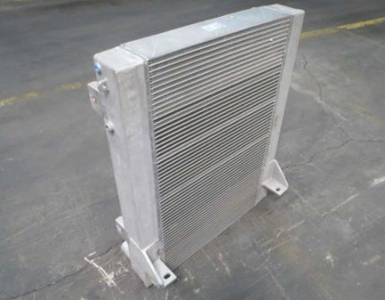 Modine Manitowoc Radiator Crane Industrial 80058702 2.057.0037.0