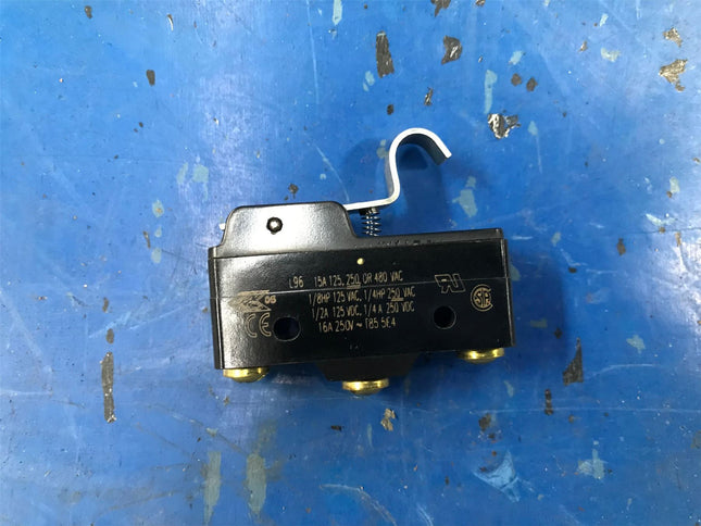 15A 125VAC Basic Switch Honeywell BZ Series BZ-2RW80147-A2 - getexcess