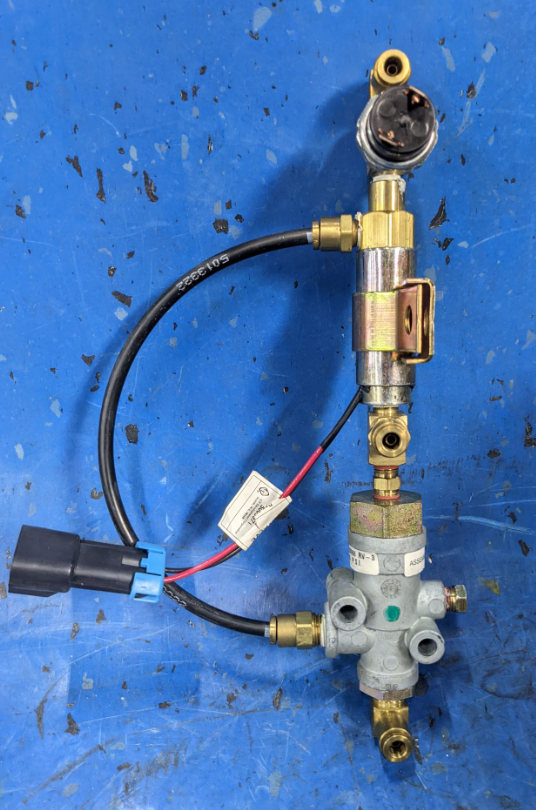 RV3 70 PSI Pressure Reducing Valve w/ Attaching Hardware Bendix 103998 ...