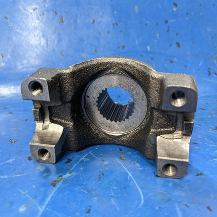 End Yoke Splined Bore Powertrain 3504-6