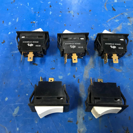 LOT OF (5) Switches Cole Hersee 0815R Blue Bird 00128038 - getexcess