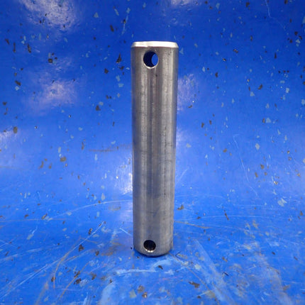 2-Hole Pin 1.5 Diameter x 5.81 LG Manitowoc 1767632 - getexcess