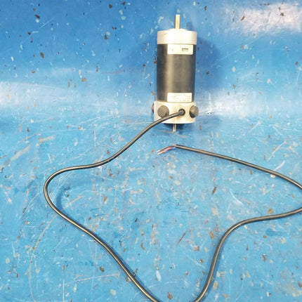 Servo Motor Type RS340CR1000 43D062 - getexcess