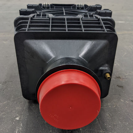 Fleetguard AH55582VE Air Housing Direct Flow Cleaner Filter Grove CD3339 CD3340 CD3330F