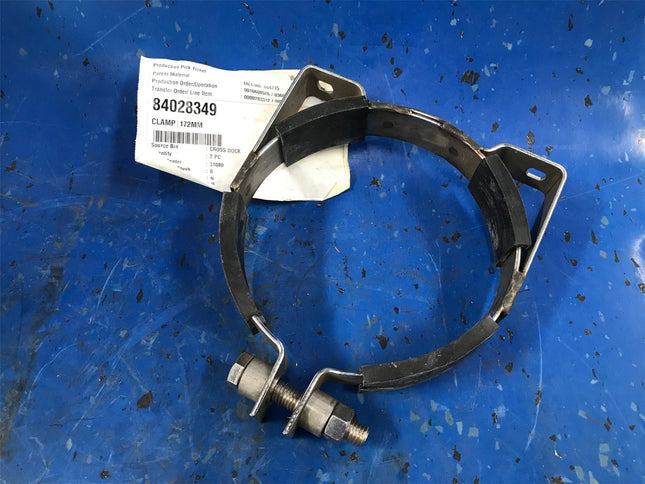 LOT OF (2) 172MM Clamp Manitowoc 84028349 - getexcess
