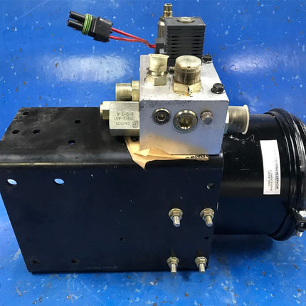 Power Steering Reservoir w/ Valve and Bracket Nelson Element 87976-M 58403 01708056 - getexcess