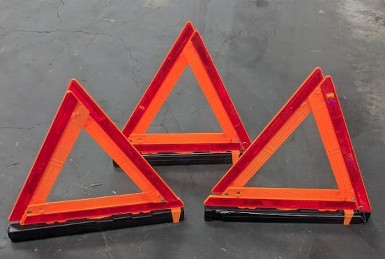 3-Pack Emergency Warning Triangle Reflectors – Roadside Safety Kit For Cars & Trucks