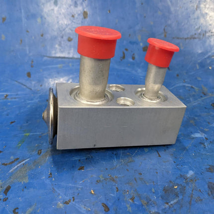 A/C Expansion Valve Mopar 04596318AA
