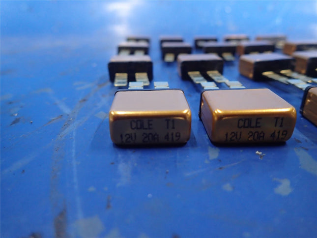 LOT of (20) 12V 20A Type 1 419 Cole Hersee Fuses - getexcess
