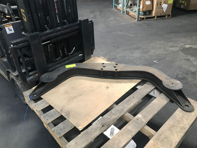 Rear C-Beam Structure Assembly Manitowoc 4762427 - getexcess