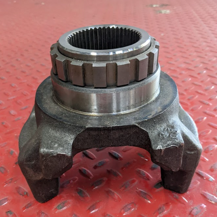 Dana Spicer Manual Transmission Output End Yoke Assembly 170-4-1191-1X