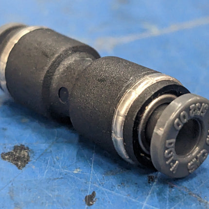 SMC PLC 5/32” Straight Union Connector KV2 Freightliner Cascadia P3 KV2H03-00 KV2H0300