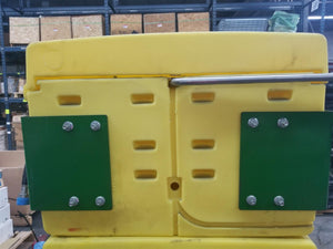 John Deere Liquid Insecticide Planter Sprayer Cabinet Box Corn Herbicide BA31026