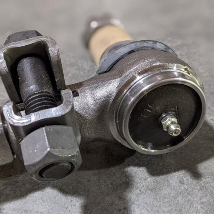 Linear Actuating Cylinder & End Assembly Steering AXT A23280P9818 8040740