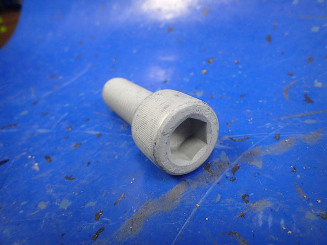 BOX OF (60) M24-3.0 X 70MM SOCKET CAP SCREW CL 12.9 ECO DIN 912 10896-07147 - getexcess