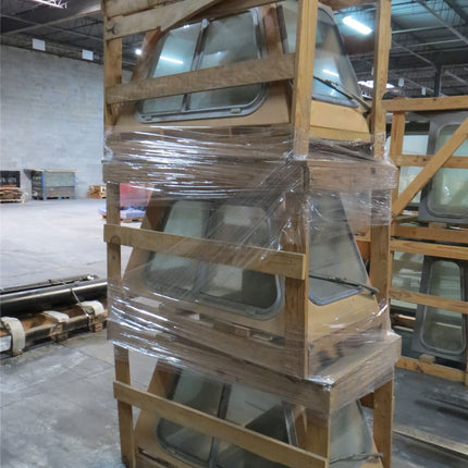 Full Vision Half Cab 103-07020 with windows and accessories for Broderson - getexcess