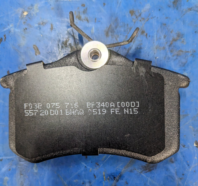 Bosch QuietCast Premium BP340A Brake Pad Set Rear