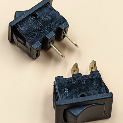 LOT of (10) Arcoelectric 8601VB Miniature Rocker Switch Momentary (ON) OFF SPST 16A 250V-AC