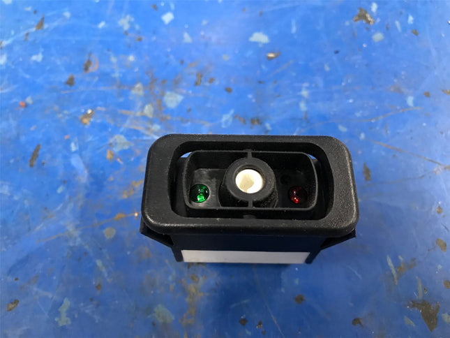 LOT OF (4) Base Rocker Switches Red/Green Light 0113956 - getexcess