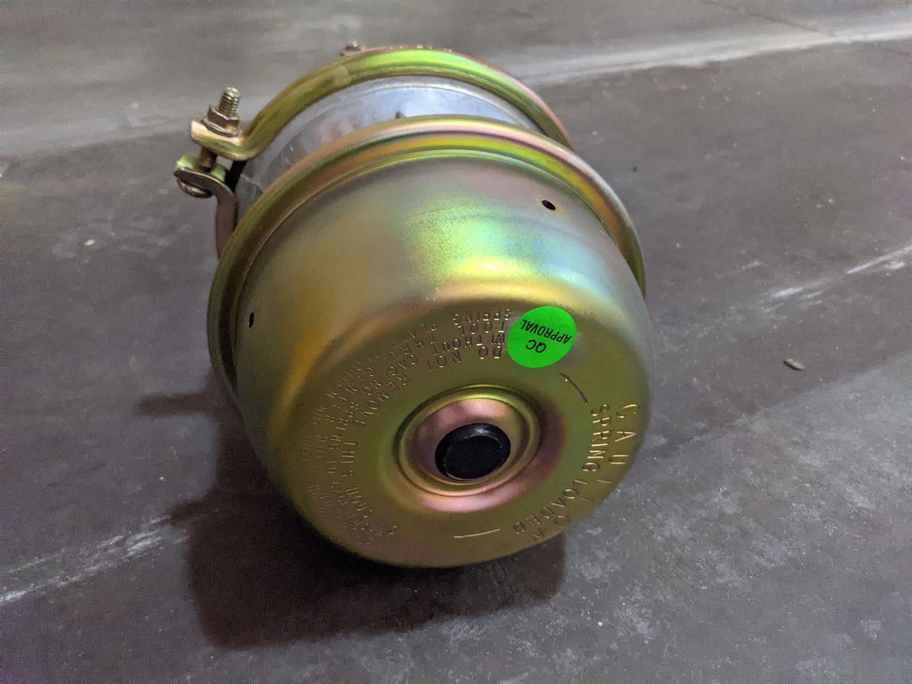 Air Brake Chamber Type 30/30 Air Brake Chamber for M872 Series Trailer Air Brake Chamber Type 30/30 Air Brake Chamber for M872 Series Trailer