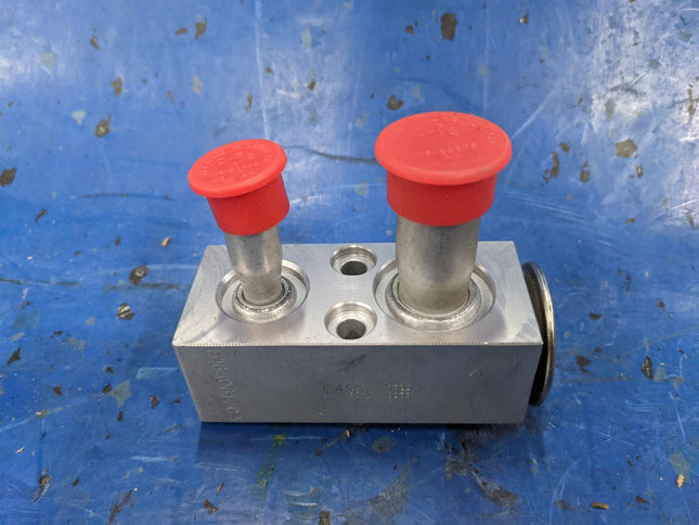 A/C Expansion Valve Mopar 04596318AA