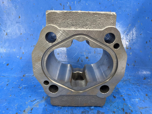 Permco Hydraulic Pump Housing Replacement for 2500 Series 1.25" 1 1/4” JIC