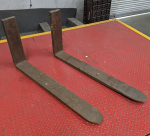 Forklift Forks PAIR 5,500 lbs Lift Truck Class 2 16" 42" long 5" wide USED