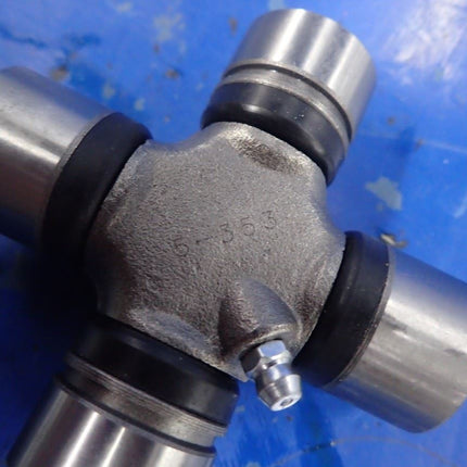 U-JOINT Universal Joint 5013580AA Dodge Dakota Jeep Cherokee 5-353X 319 5-353