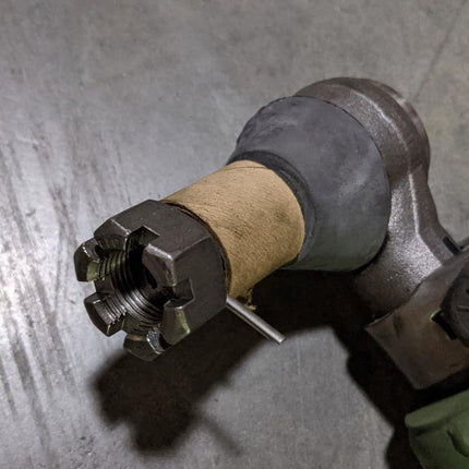 Linear Actuating Cylinder & End Assembly Steering AXT A23280P9818 8040740