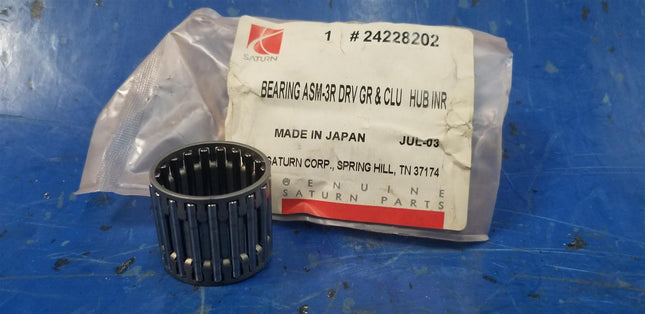 Bearing Assembly 3rd Drive Gear Clutch Hub Inner GM 24228202 - getexcess