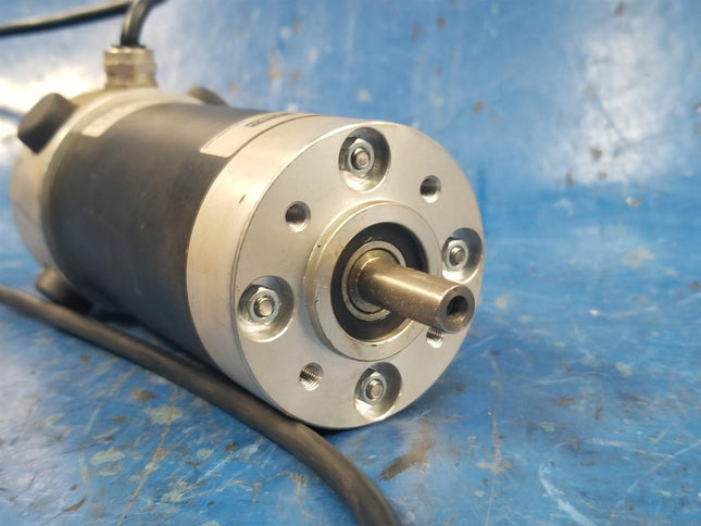 Servo Motor Type RS340CR1000 43D062 - getexcess